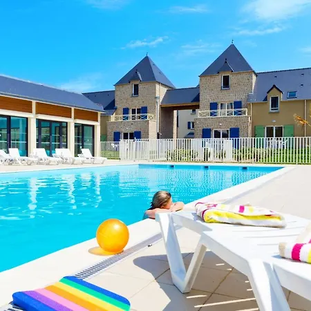 Residence Nemea Le Domaine Des Mauriers 3*